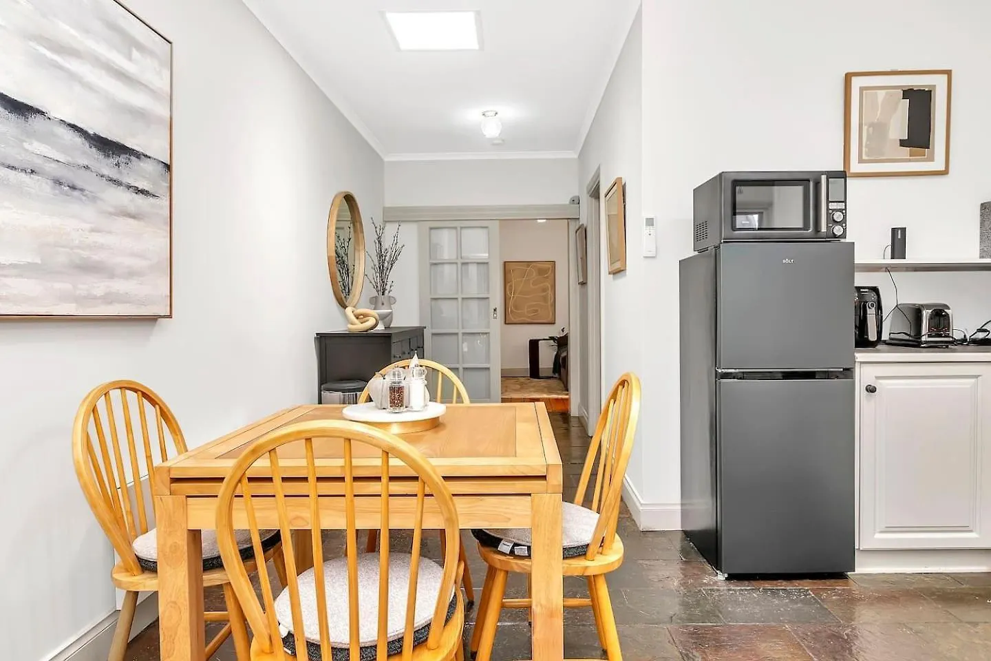 'Violet Cottage' An Idyllic Urban Oasis For Two Adelaide 0*,